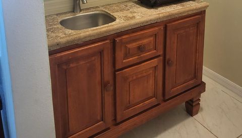 106 Woodbury Pines Cir