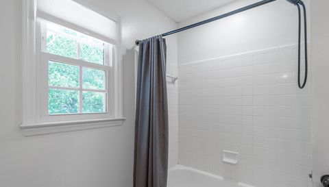 12328 Sandringham Pl