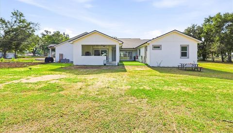 4210 THONOTOSASSA ROAD