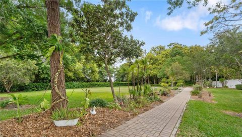 21506 GRAY TERN COURT