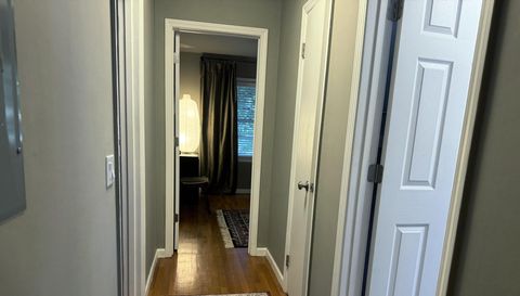 1803 White Oak Hollow NE