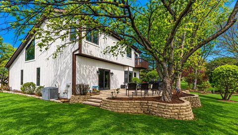 1368 Hunter Circle