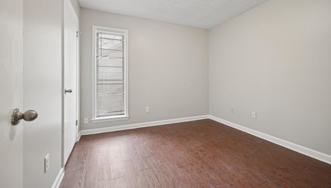 4328 W Hunters Glen St