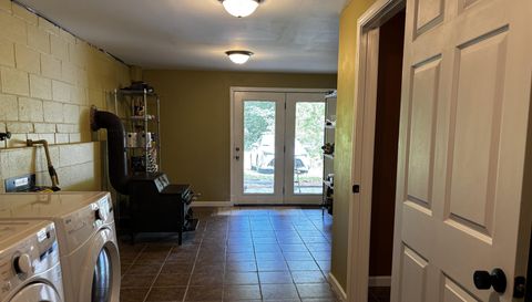 2879 Chandler Creek Rd