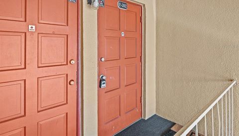 1000 Lake Of The Woods