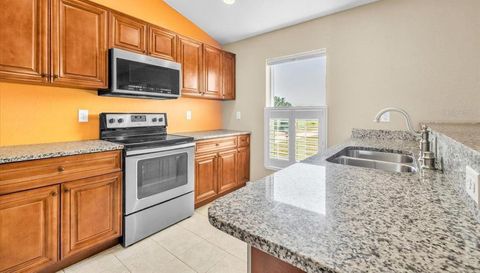 7235 STACY LANE