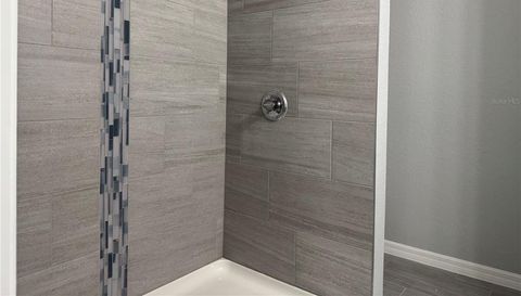 4 MALAUKA LANE DRIVE