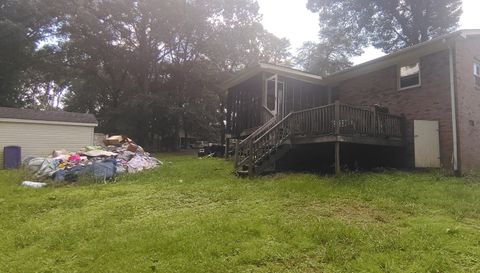 522 Lee Dr