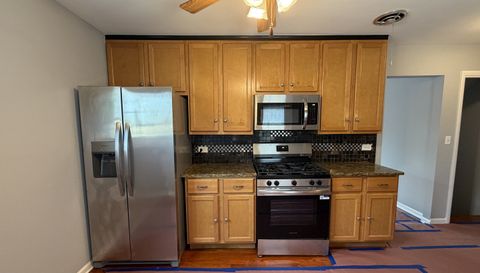 170 E Northwest Highway