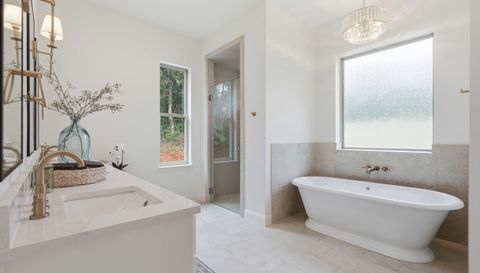 273 Martin Dr