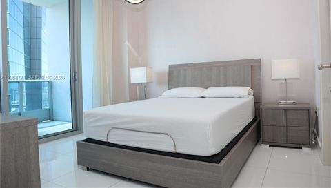 200 Biscayne Boulevard Way