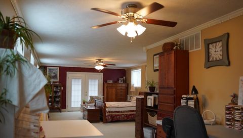 25065 Rock Springs Hollow Rd