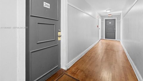 1027 Pennsylvania Ave