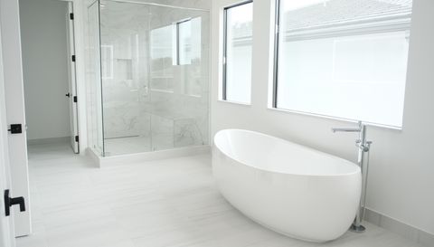 9516 Riverside Pk Dr