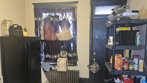 1910 S Ridgeway Avenue