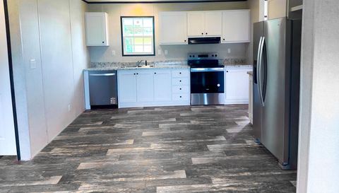 7238 Fitzpatrick Ave