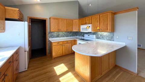 912 Aurora Circle