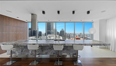 1300 Brickell Bay Dr