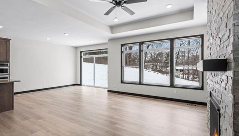 7440 Glengarry Place