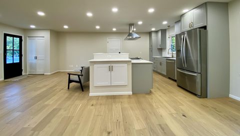 600 Jefferson Ave SW