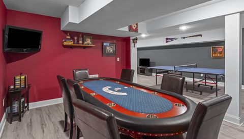 314 Lamplighter Ln SE