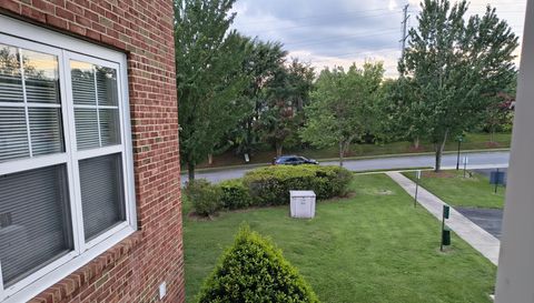 10518 Hill Point Ct