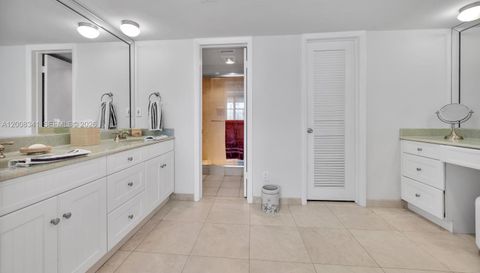 607 Ocean Dr