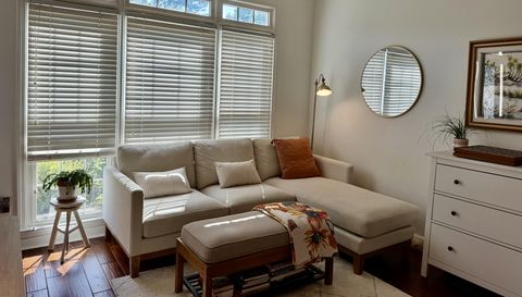 450 Chandler Ct