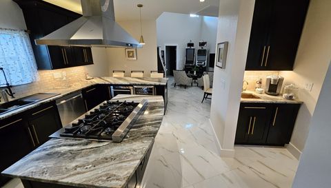 4014 Jacaranda Pkwy W