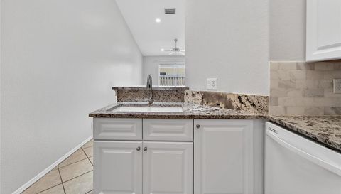 658 GREEN VALLEY ROAD