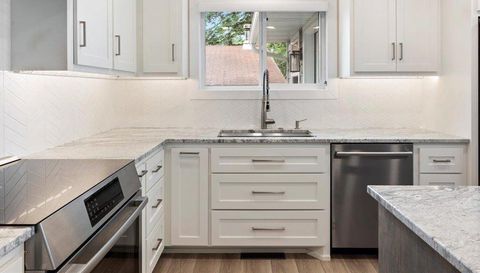 1725 White Cloud Drive N