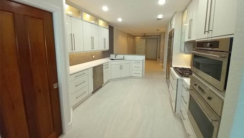 360 GULF OF MEXICO DRIVE