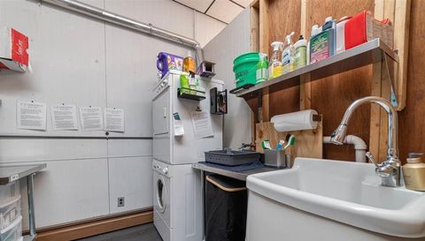 1920 W Superior Street