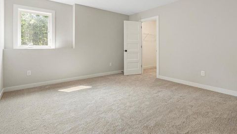 Xxx Middle Cullen Road