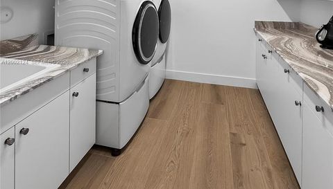 8871 New River Falls Rd