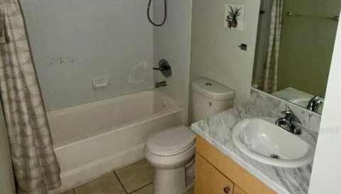 1141 Lake Victoria Drive