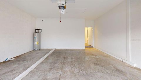 7949 LAKES EDGE LANE