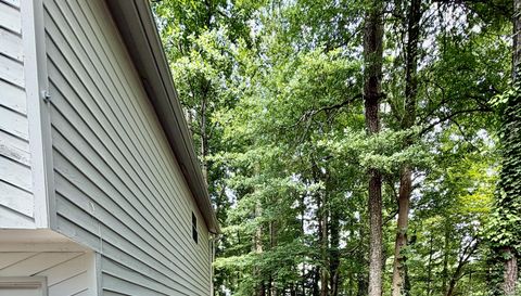 3904 Trade Wind Ct