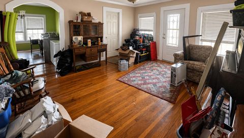 162 Brookfield-Lenox Rd