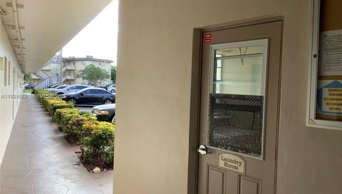 5181 W Oakland Park Blvd