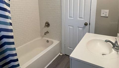 1701 E LOUISIANA AVENUE