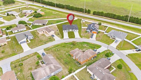 833 E COLVILLE DR