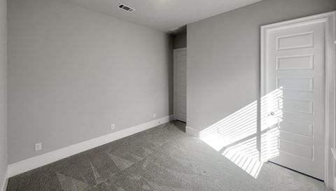 16807 Hemlock Grove Dr