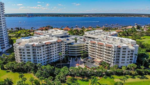 3 OCEANS WEST BOULEVARD