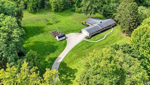 2200 Yellow Creek Rd