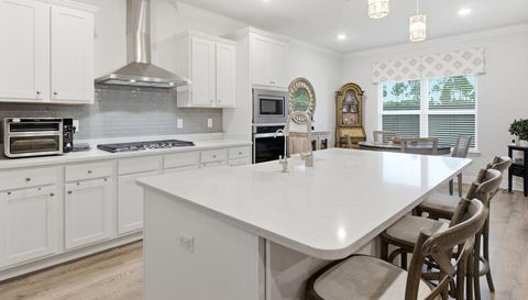 36 Pne Lk Dr