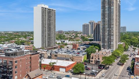1560 N SANDBURG Terrace