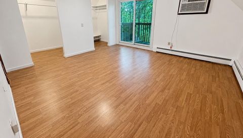 112 Ambler Road