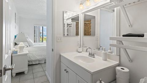 3600 S Ocean Shore Blvd