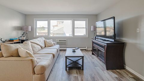 2222 N Harlem Avenue